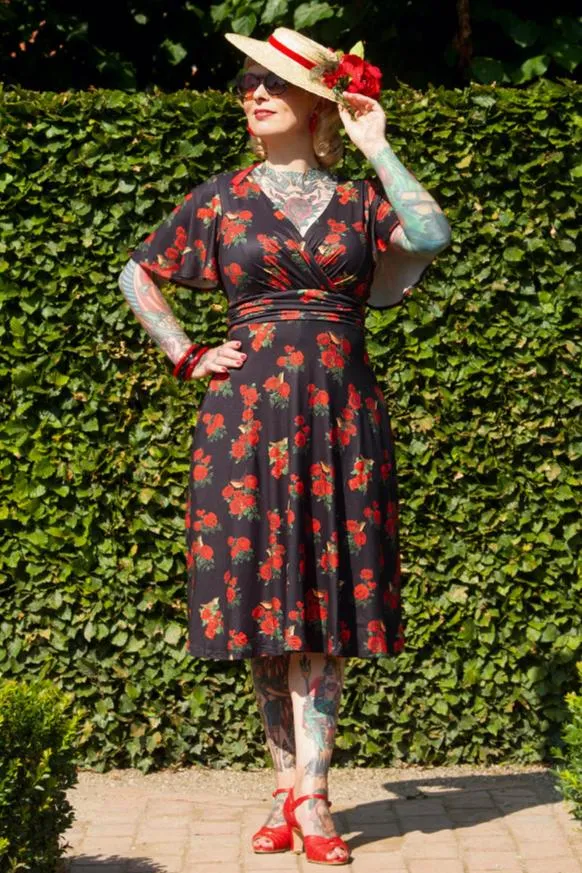Donna Red Rose Crossover Bust Dress
