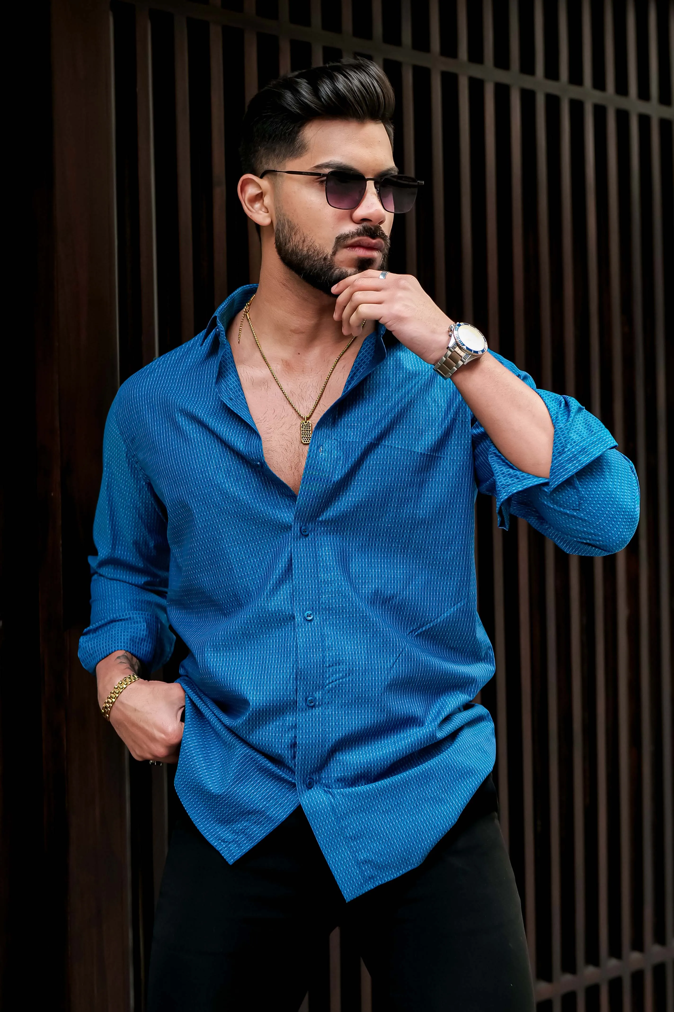MEN BLUE STRIPE PRINTED SHIRT