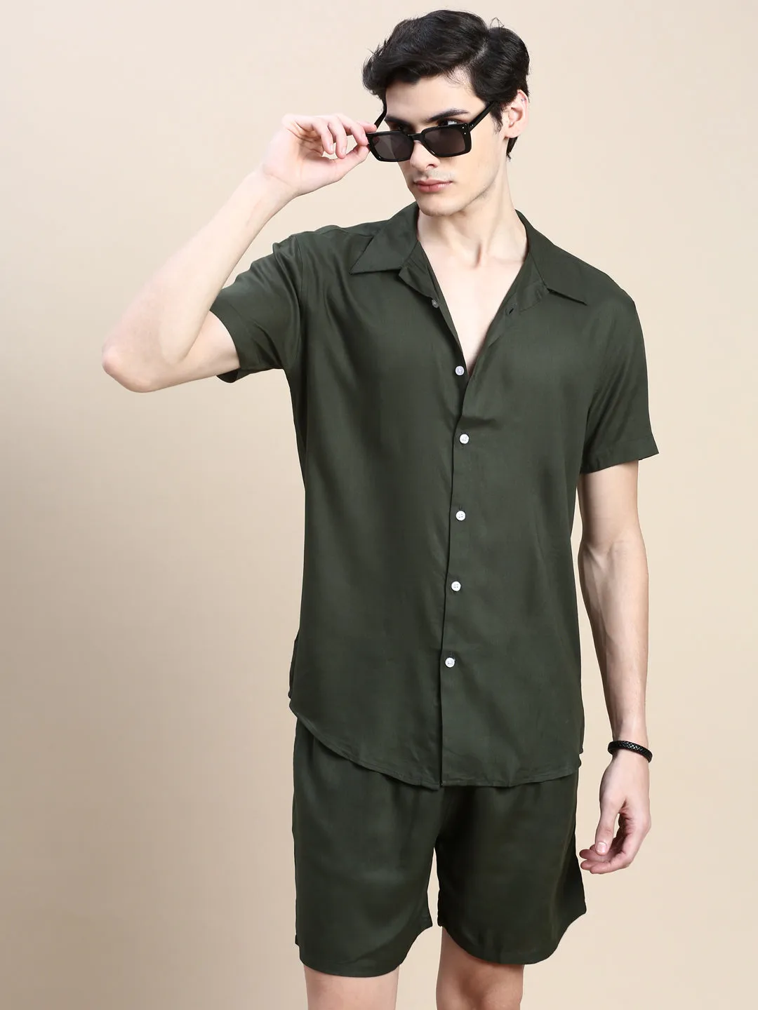 Men Green Shirt Collar Slim Fit Co-Ords Set