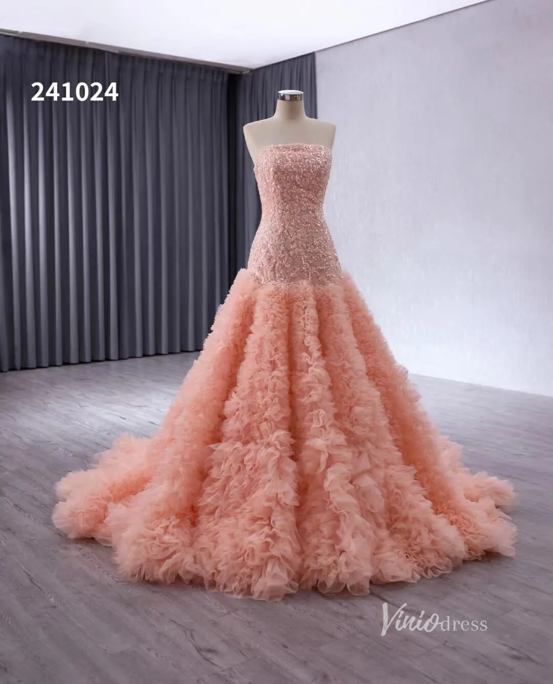 Pink Beaded Ruffled Wedding Dresses Strapless Quinceanera Dress 241024