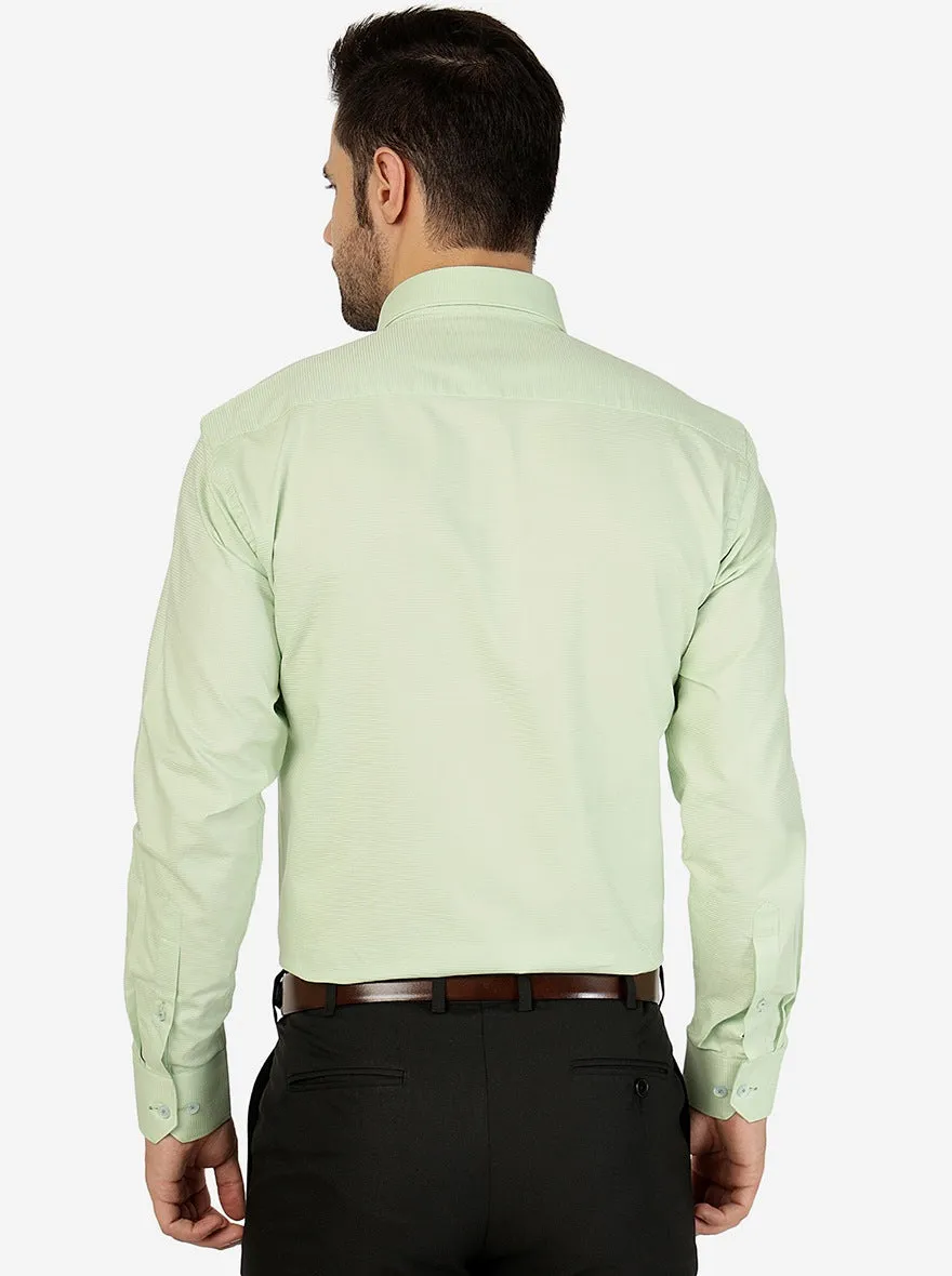 Pista Green Solid Regular Fit Formal Shirt | JadeBlue